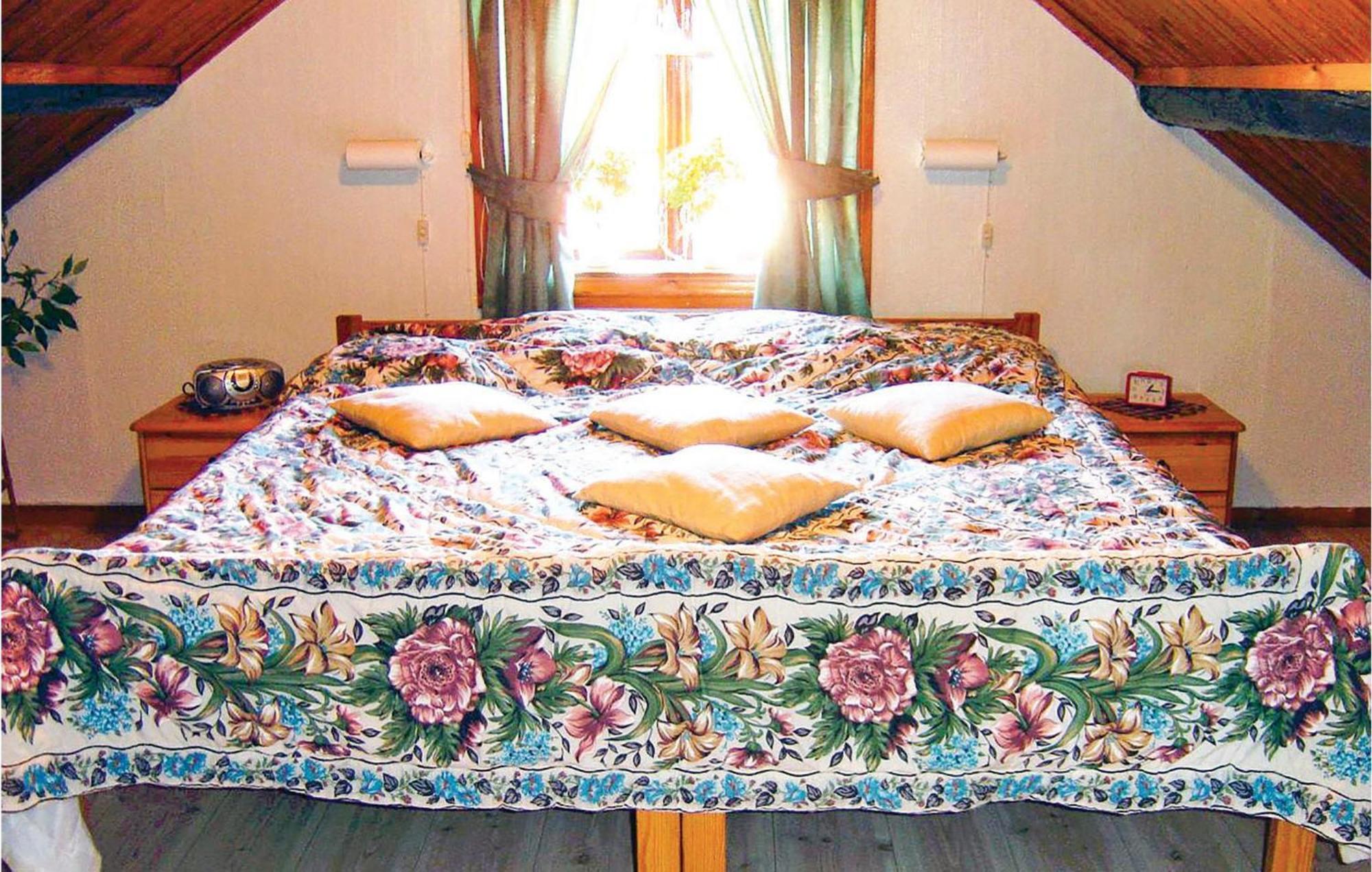 Nice Home In Malmkoeping With Kitchen Malmkoping Екстериор снимка